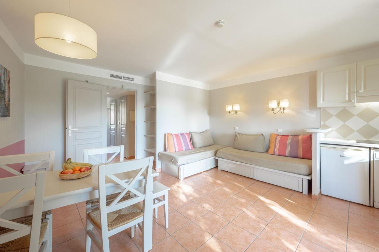 Residence Pierre & Vacances Les Rives De Cannes Mandelieu Exterior photo