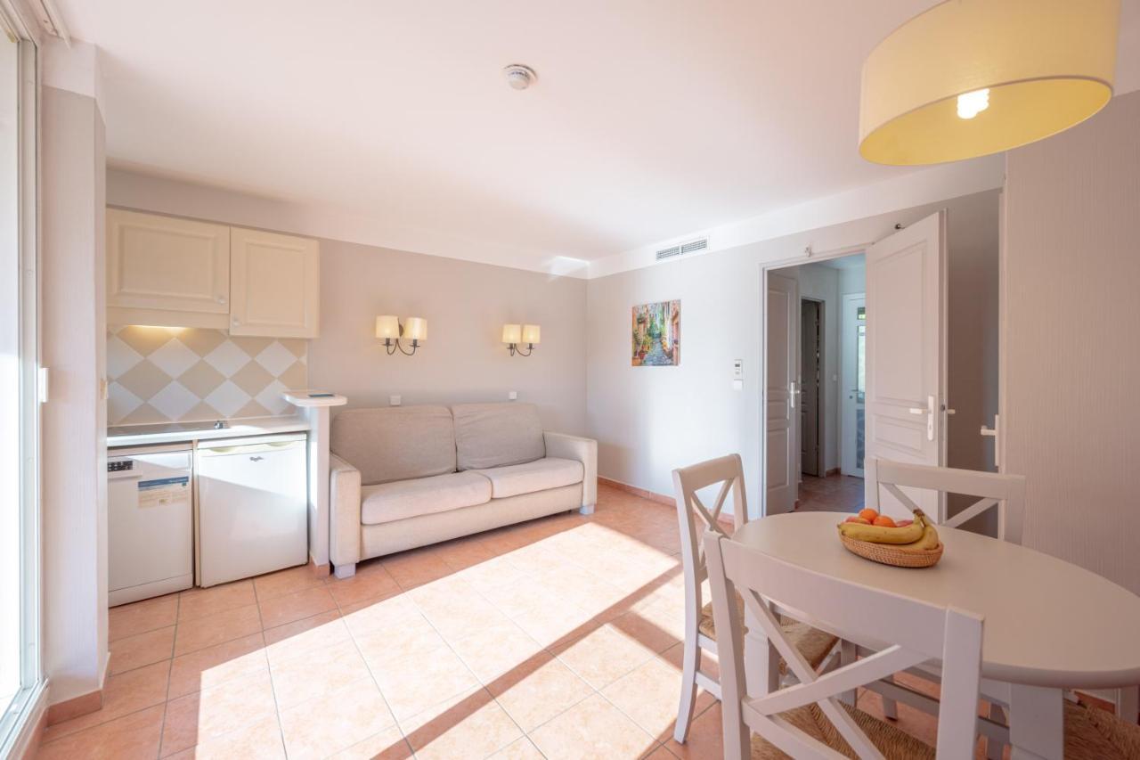 Residence Pierre & Vacances Les Rives De Cannes Mandelieu Exterior photo