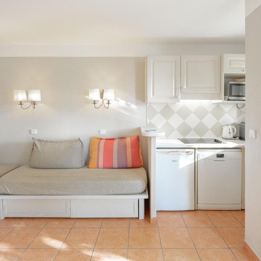 Residence Pierre & Vacances Les Rives De Cannes Mandelieu Exterior photo
