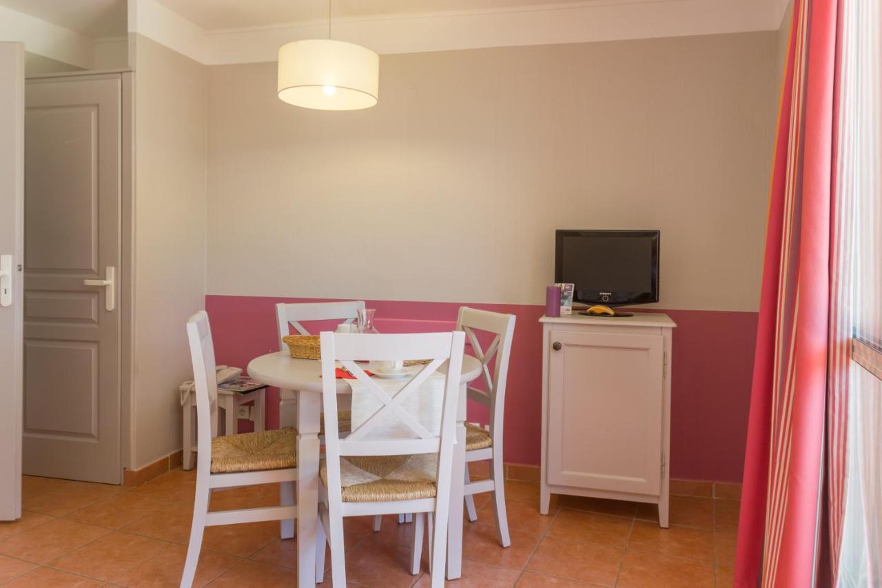 Residence Pierre & Vacances Les Rives De Cannes Mandelieu Exterior photo