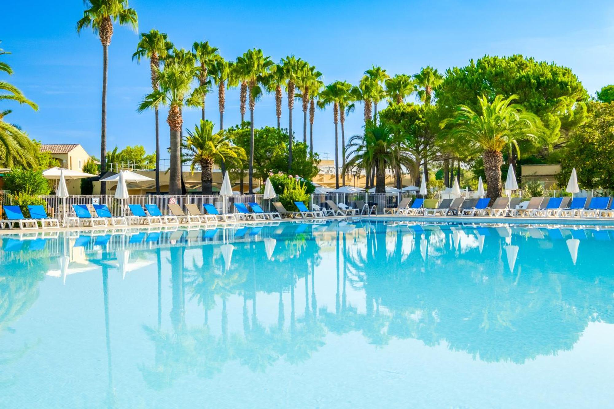 Residence Pierre & Vacances Les Rives De Cannes Mandelieu Exterior photo