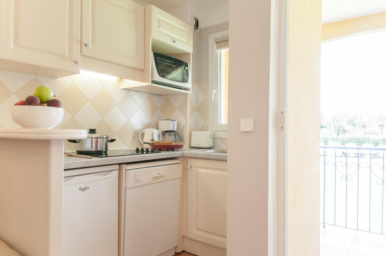 Residence Pierre & Vacances Les Rives De Cannes Mandelieu Room photo